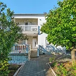 In Seline Near The Sea With Seaview * 斯塔利格拉德-帕克利尼卡