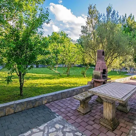 Apartment In Seline Near The Sea With Seaview