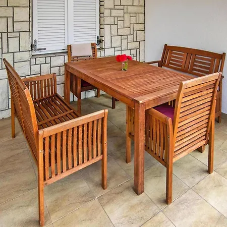 Apartment In Seline Near The Sea With Seaview Starigrad Paklenica