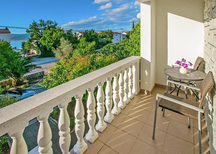 Apartment In Seline Near The Sea With Seaview *
